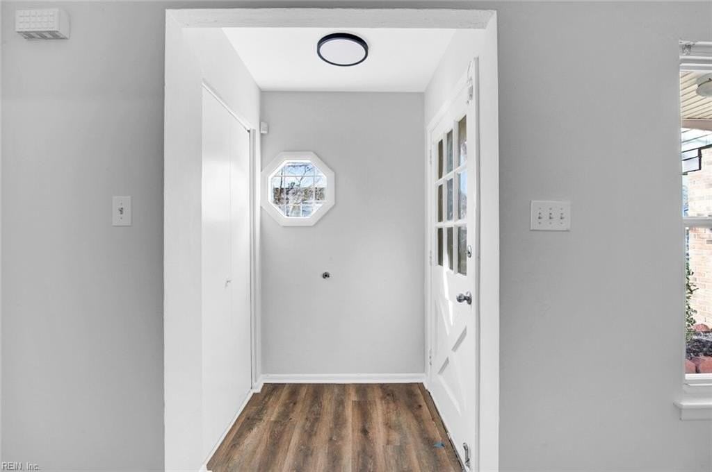 634 Red Horse Ln - Photo 5 of 43