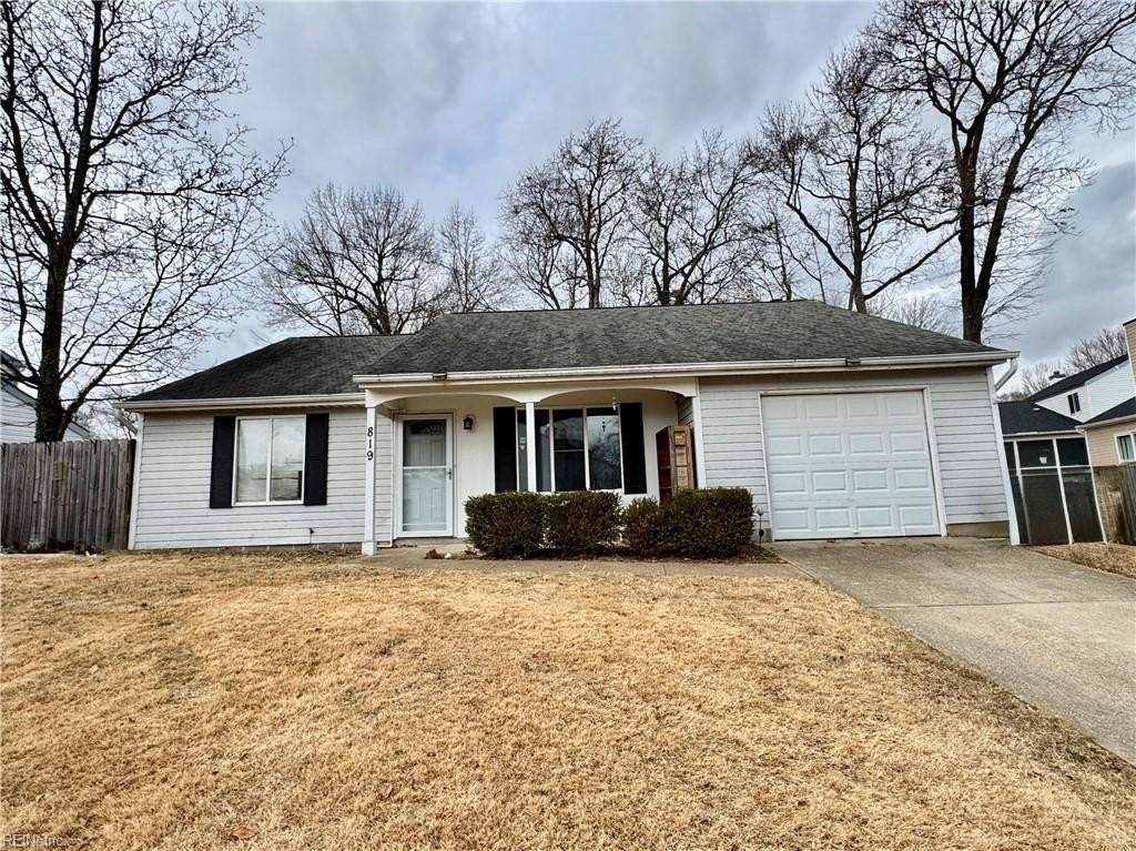 819 Stony Dr - Photo 2 of 19