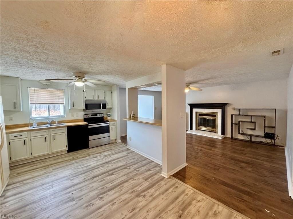 819 Stony Dr - Photo 6 of 19