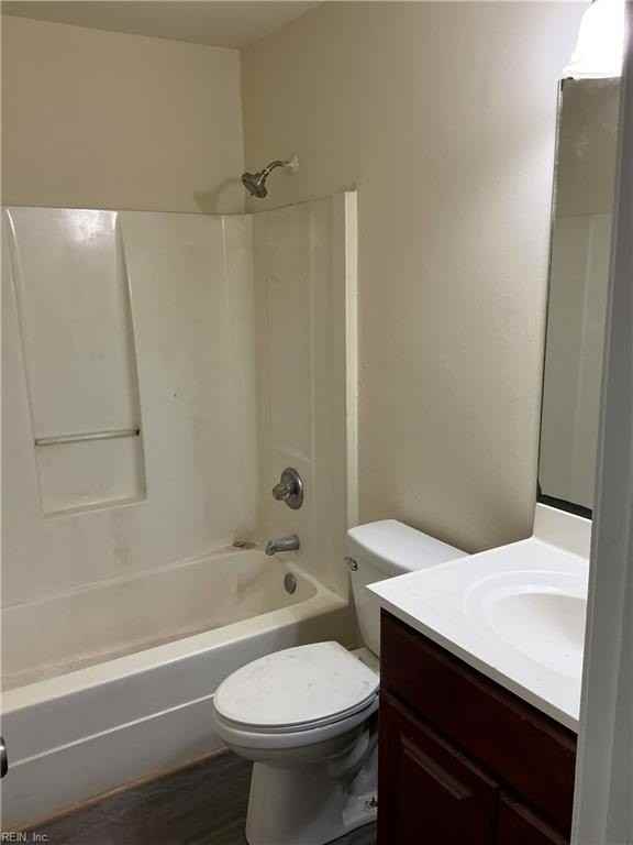 8024 Thompson Rd #B - Photo 6 of 7