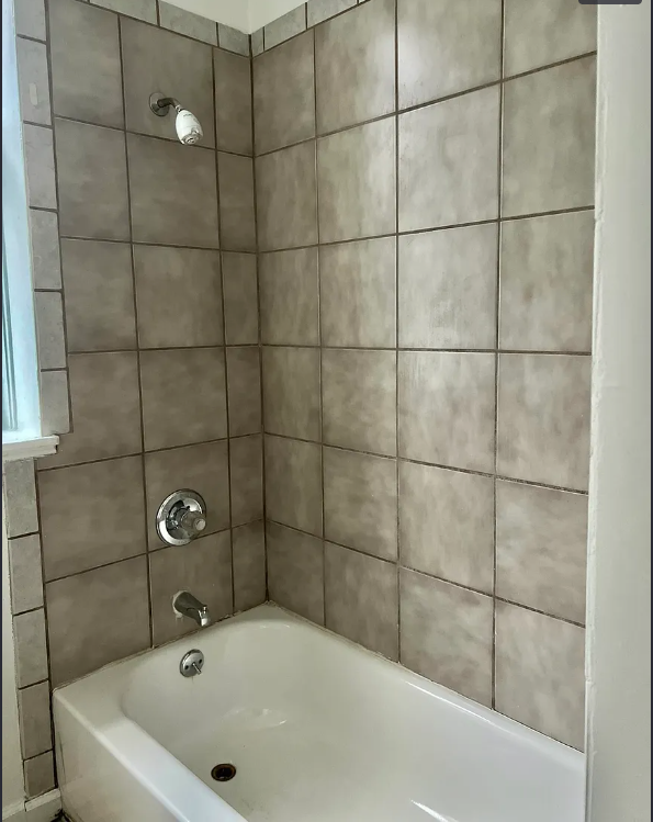 3518 W 8th St #3 - Photo 6 of 7