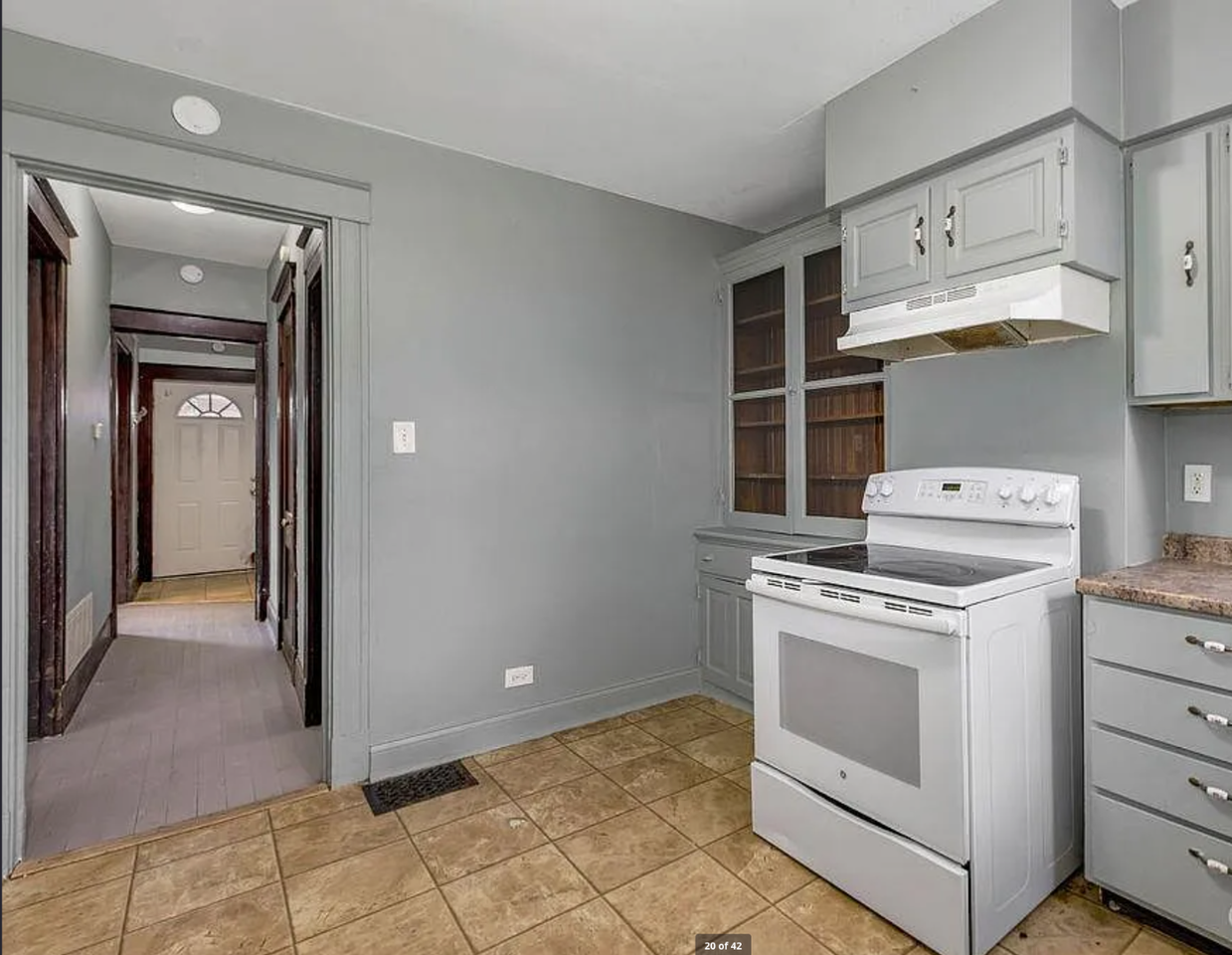 2886 Shaffer Ave - Photo 5 of 11