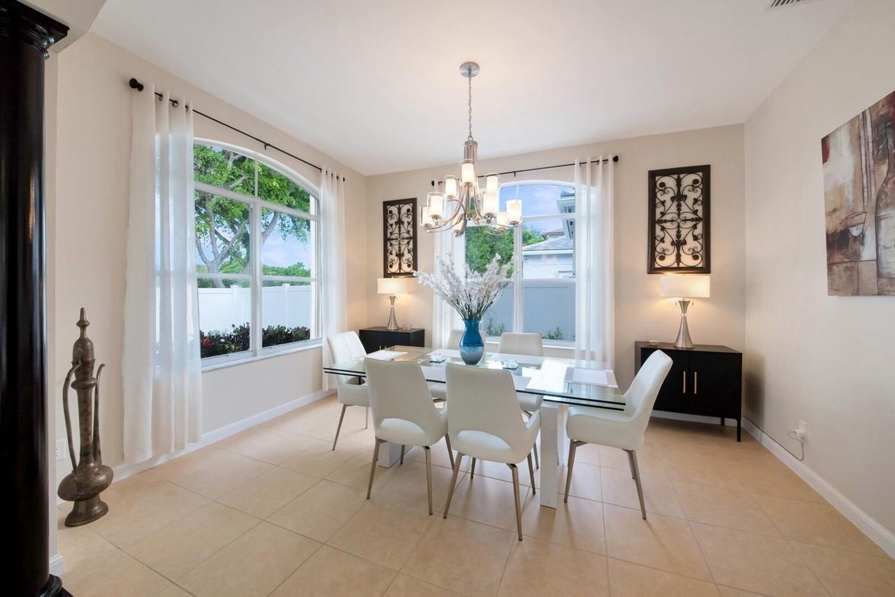 6874 Houlton Cir - Photo 7 of 50