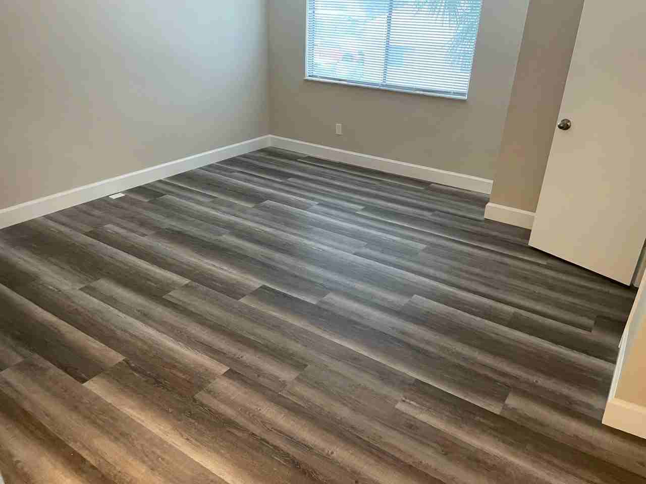 2504 Seaside Dr - Photo 7 of 13