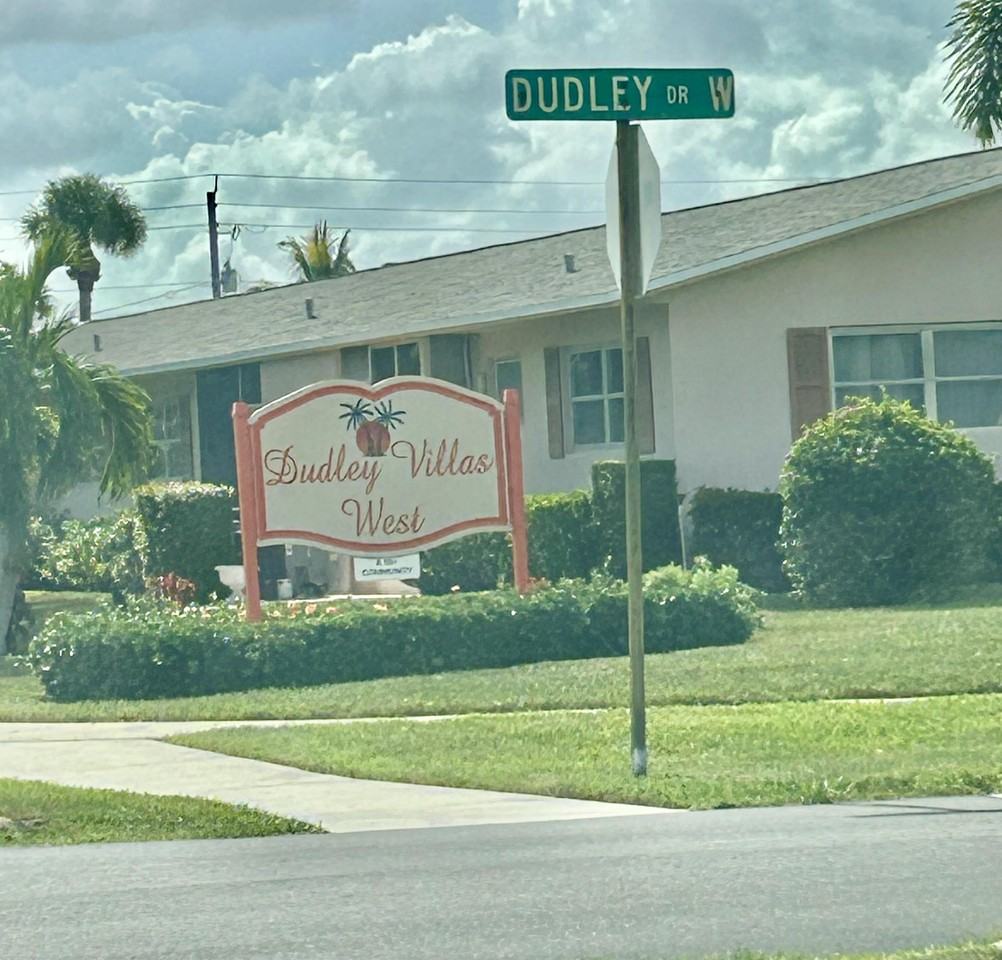 2567 Dudley Dr W #H - Photo 2 of 31