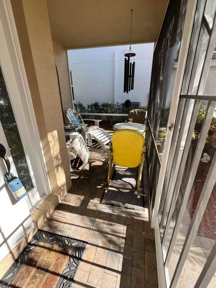 217 Berenger Walk - Photo 4 of 34