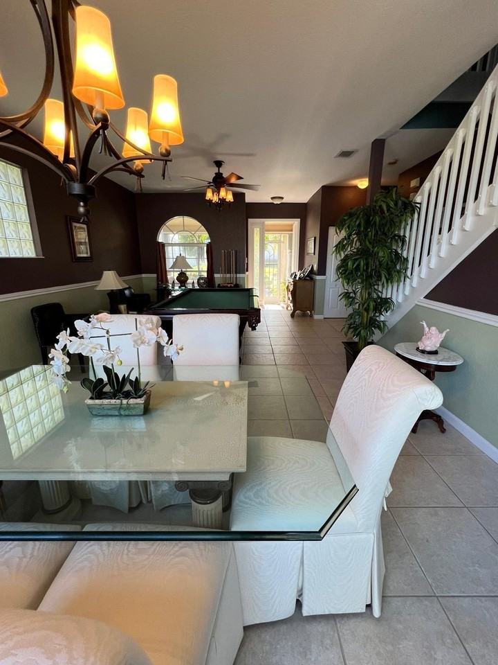 217 Berenger Walk - Photo 5 of 34