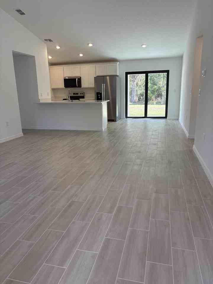 2981 Gabrysh Ave Se - Photo 3 of 20