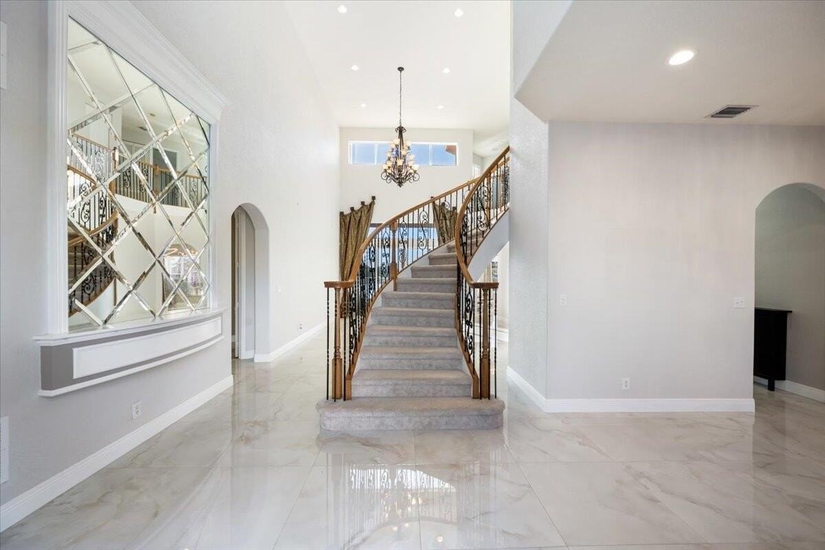 1238 Bay View Way - Photo 7 of 39