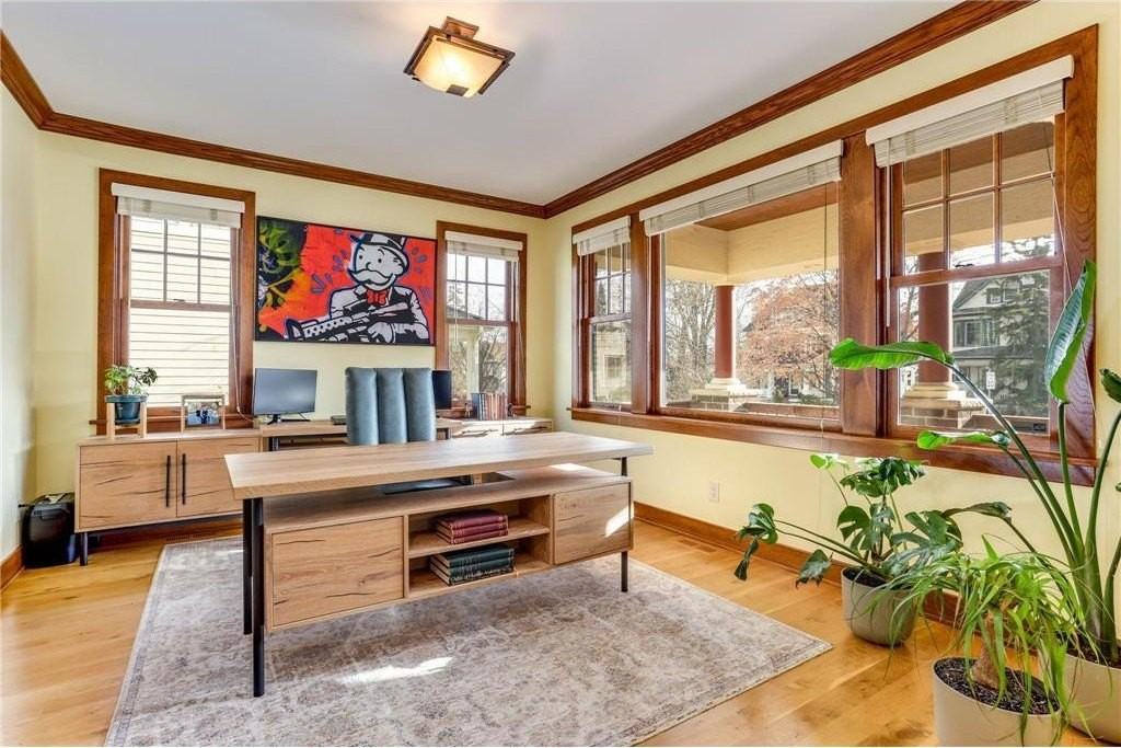 2012 Laurel Ave - Photo 6 of 50