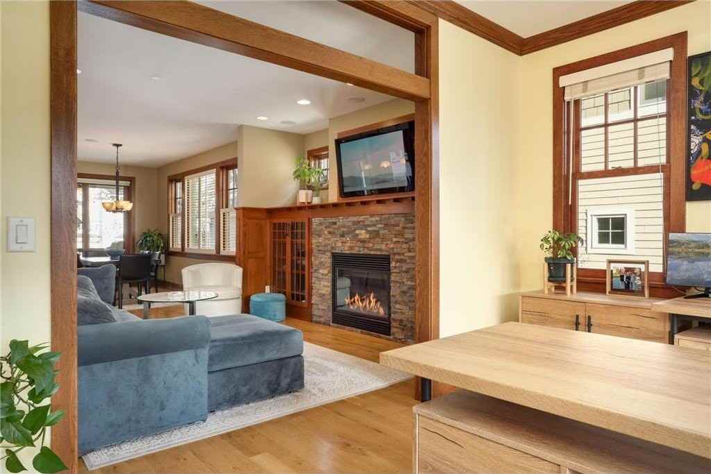 2012 Laurel Ave - Photo 7 of 50