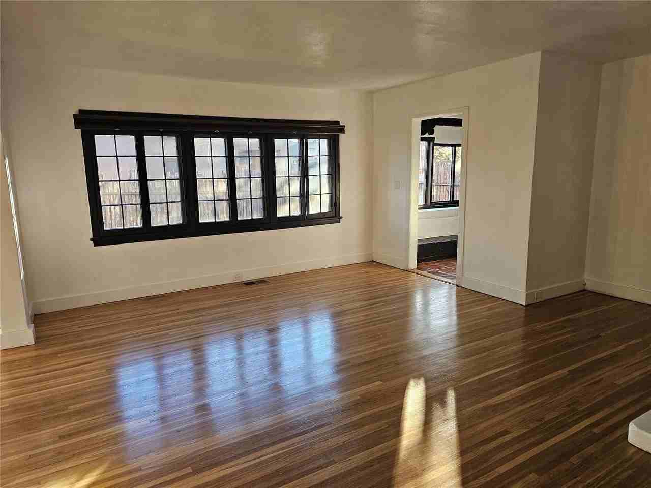 811 #1 Don Diego Avenue unit: 1 #1 - Photo 3 of 25