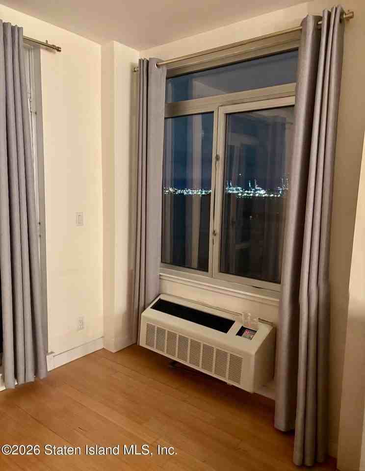 224 Richmond Ter Apt 11e #11E - Photo 7 of 14