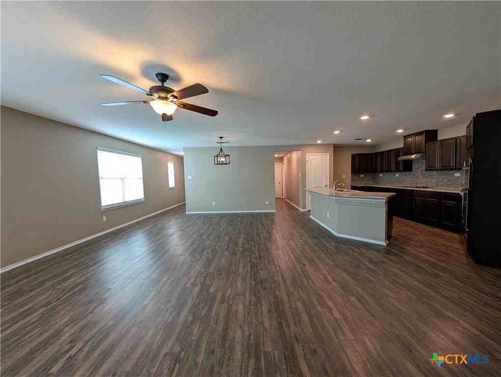 2096 Brandywine Dr - Photo 5 of 46