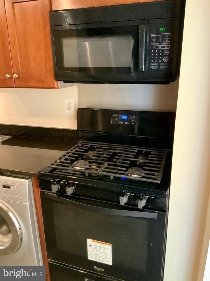 3109 Naylor Rd Se Apt C #C - Photo 7 of 20