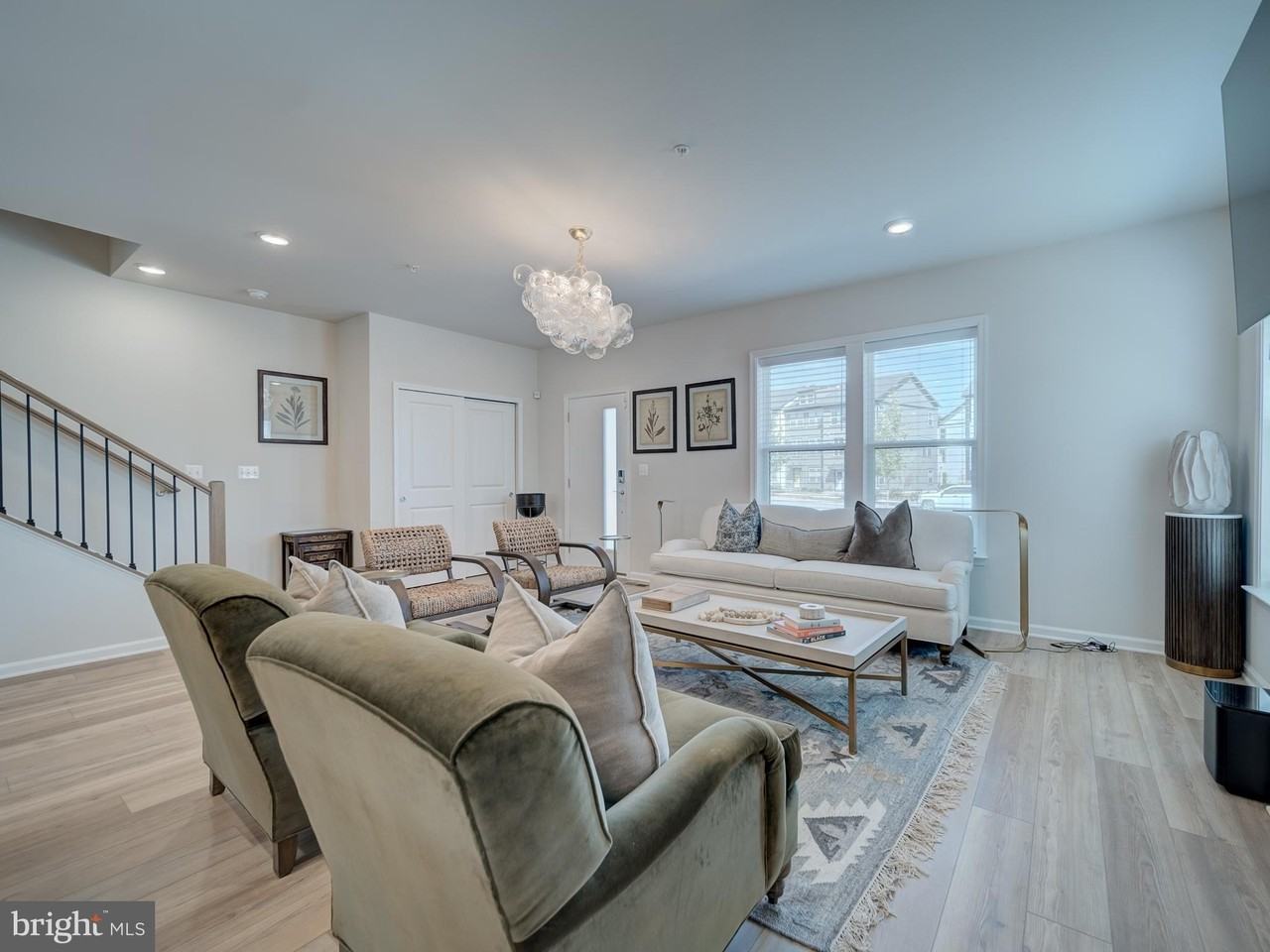 3512 Biota Ln - Photo 6 of 46