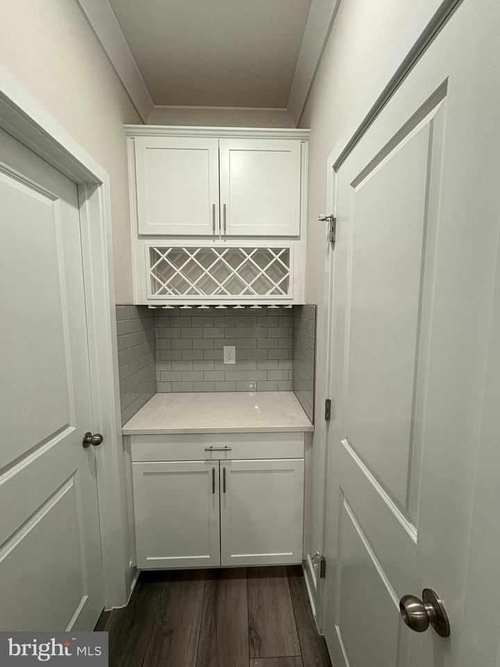 1753 Watercrossing Rd - Photo 6 of 15