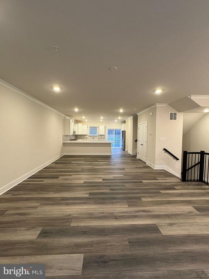 1753 Watercrossing Rd - Photo 7 of 15