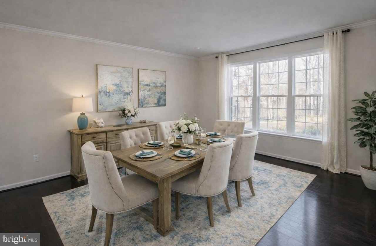 2817 Shearwater Ln - Photo 4 of 35