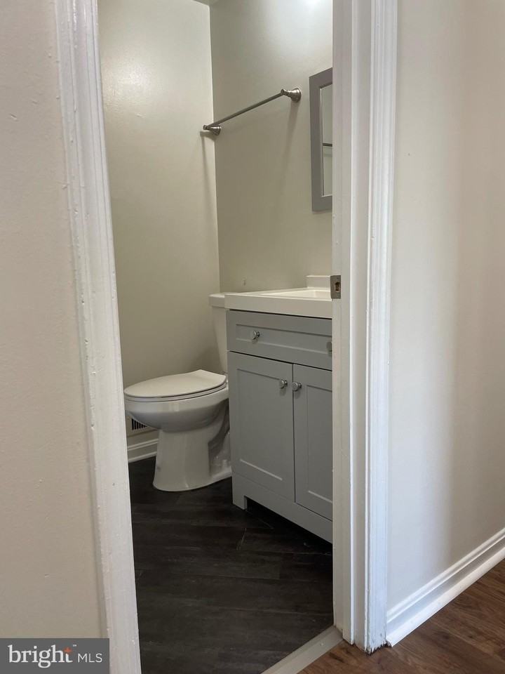 3425 Elenoir Ct - Photo 7 of 12