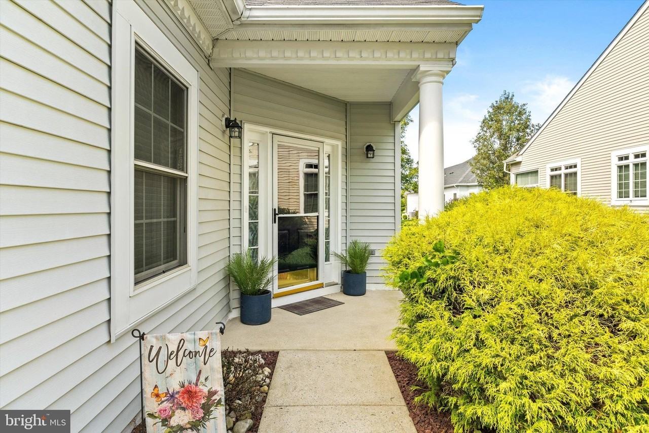 124 Ridgway Dr - Photo 5 of 24