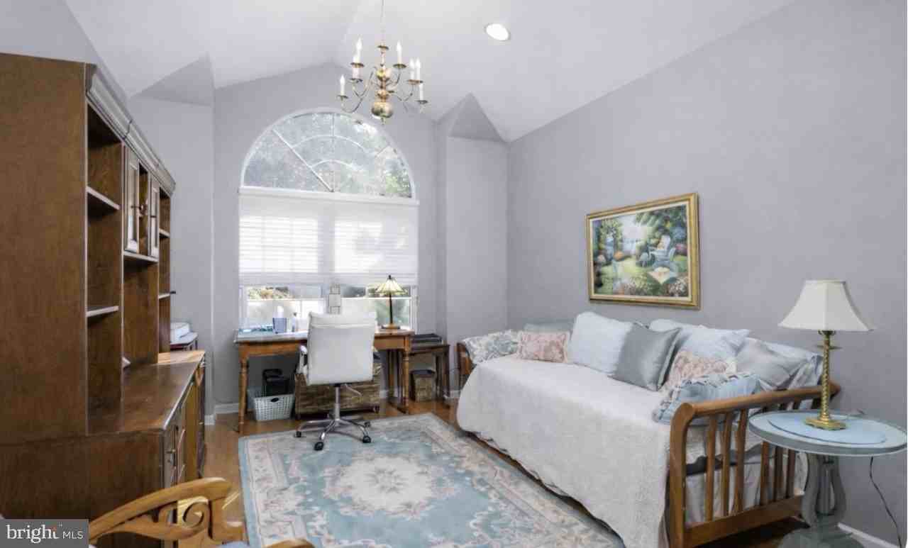 124 Ridgway Dr - Photo 7 of 24