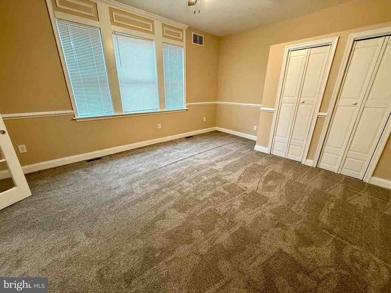 3330 E Hollywood Cir Unit A2 #A2 - Photo 4 of 14