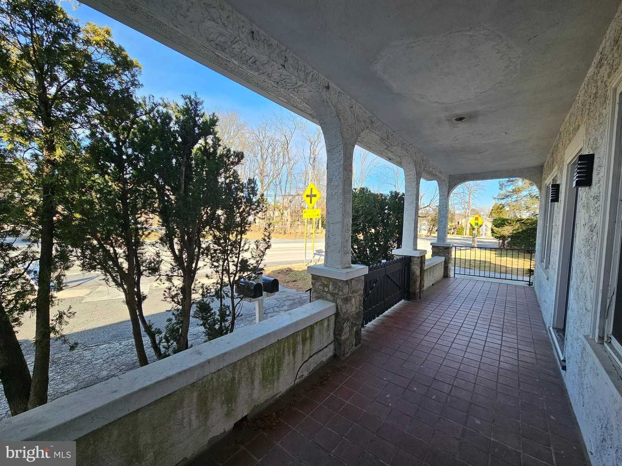 844 W Chester Pike Unit 1 #1 - Photo 3 of 23