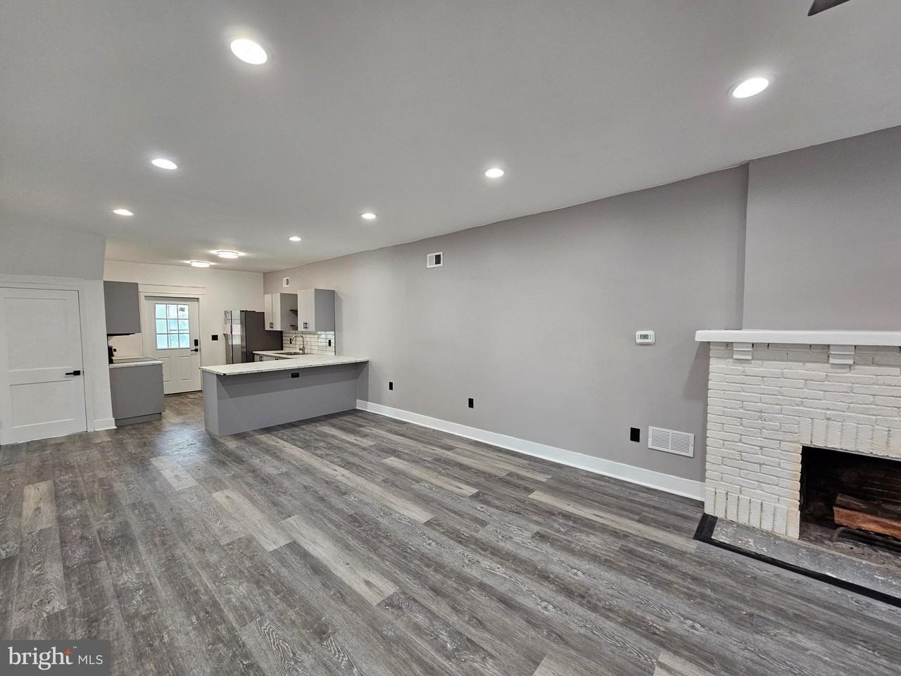 844 W Chester Pike Unit 1 #1 - Photo 4 of 23