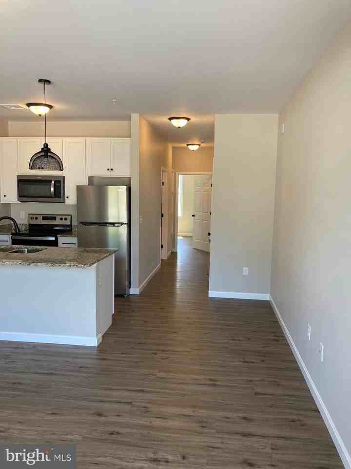 376 E Main St Apt 106 #106 - Photo 2 of 21