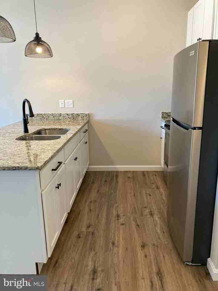 376 E Main St Apt 106 #106 - Photo 5 of 21