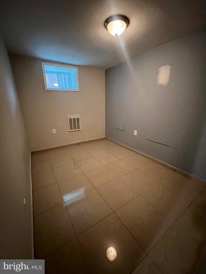 4917 N 12TH Street unit: Basement #BS - Photo 3 of 5