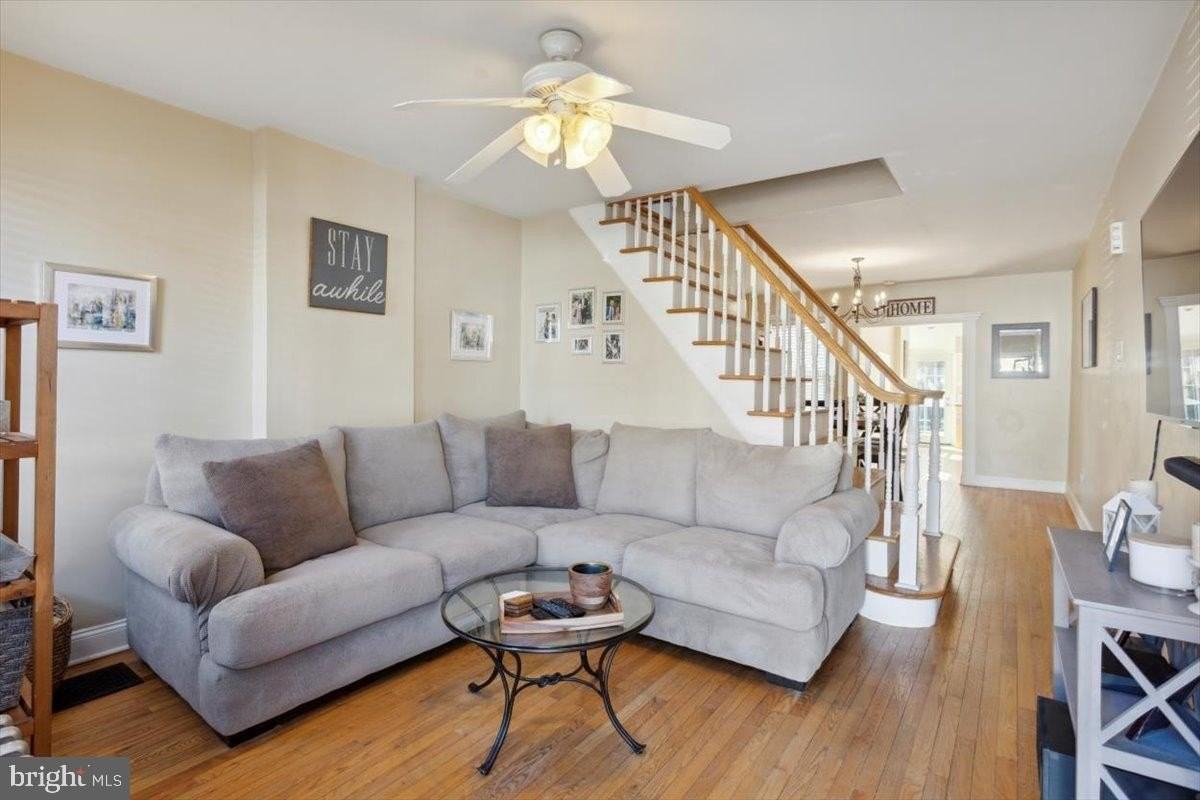 214 Ripka St - Photo 2 of 15