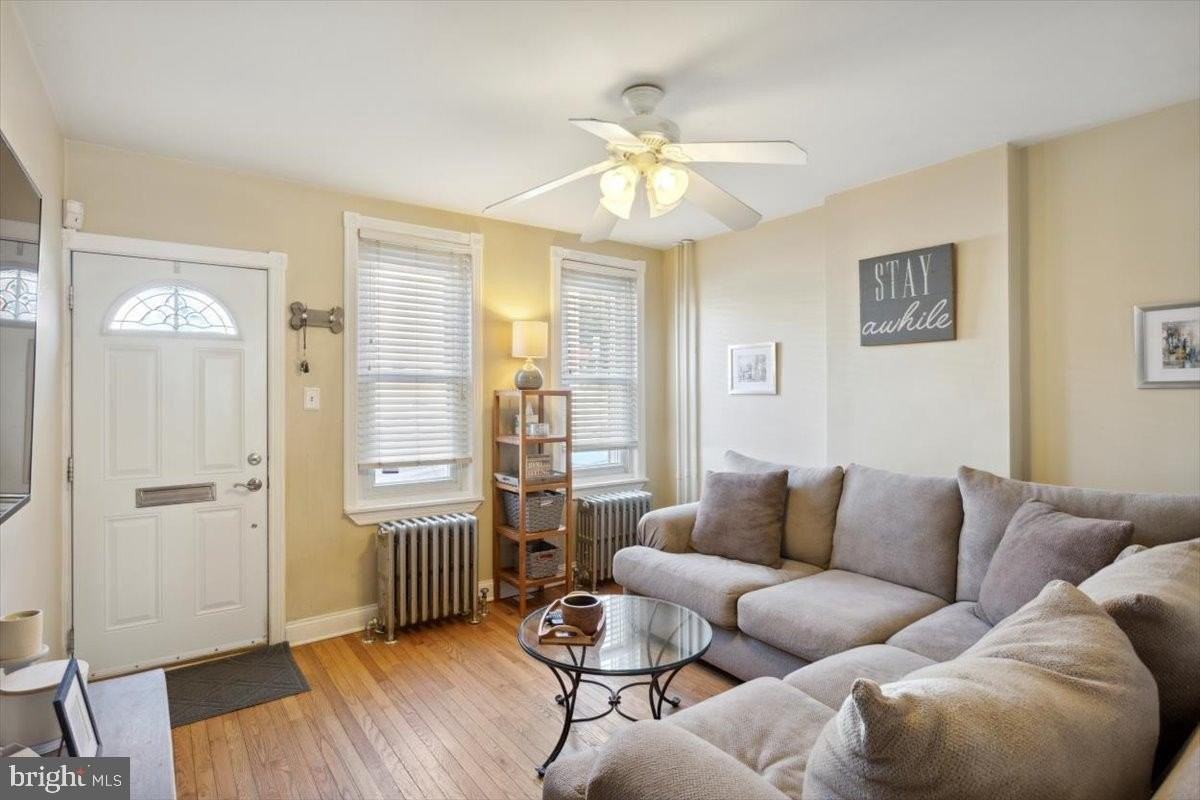 214 Ripka St - Photo 3 of 15