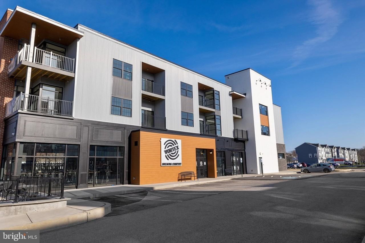 170 Cambridge Blvd - Photo 2 of 19