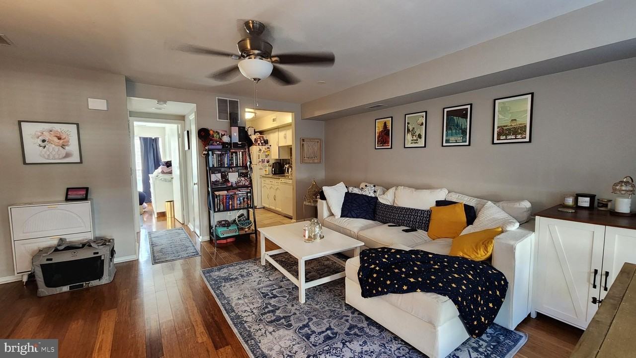 2618D S Arlington Mill Dr Unit 4 #4 - Photo 6 of 14