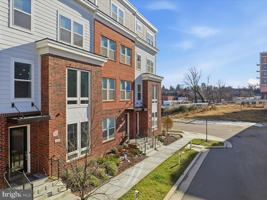 featured image of 3595 Aster St