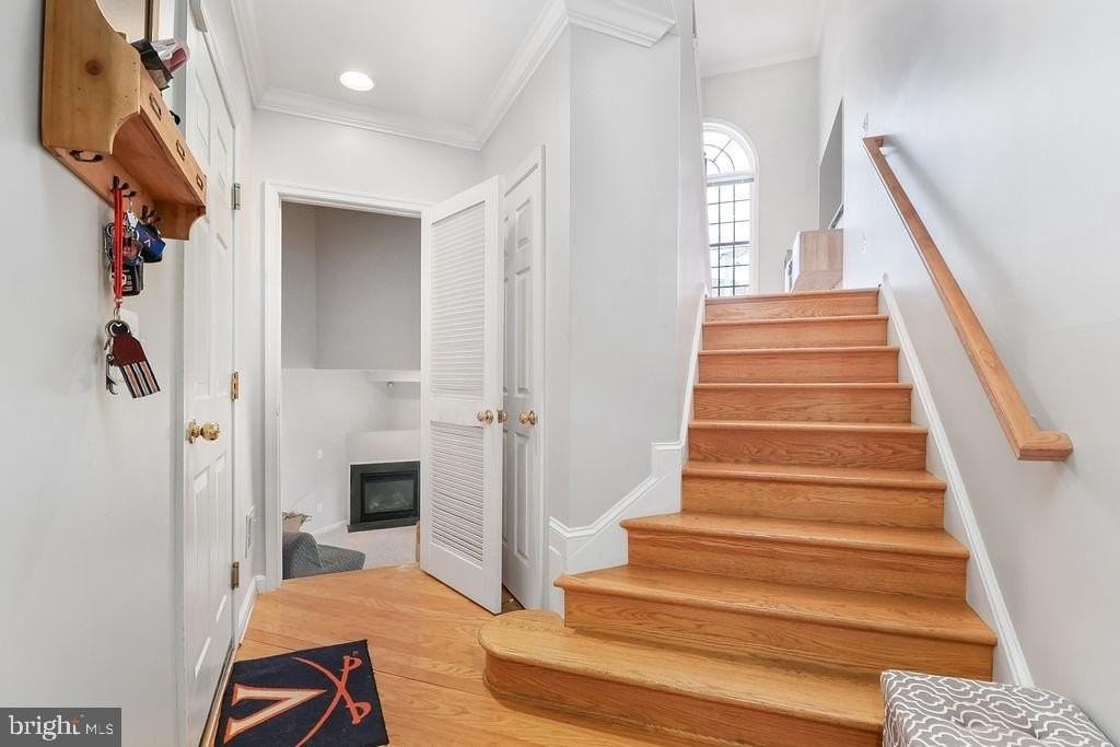 42754 Montevista Sq - Photo 3 of 35