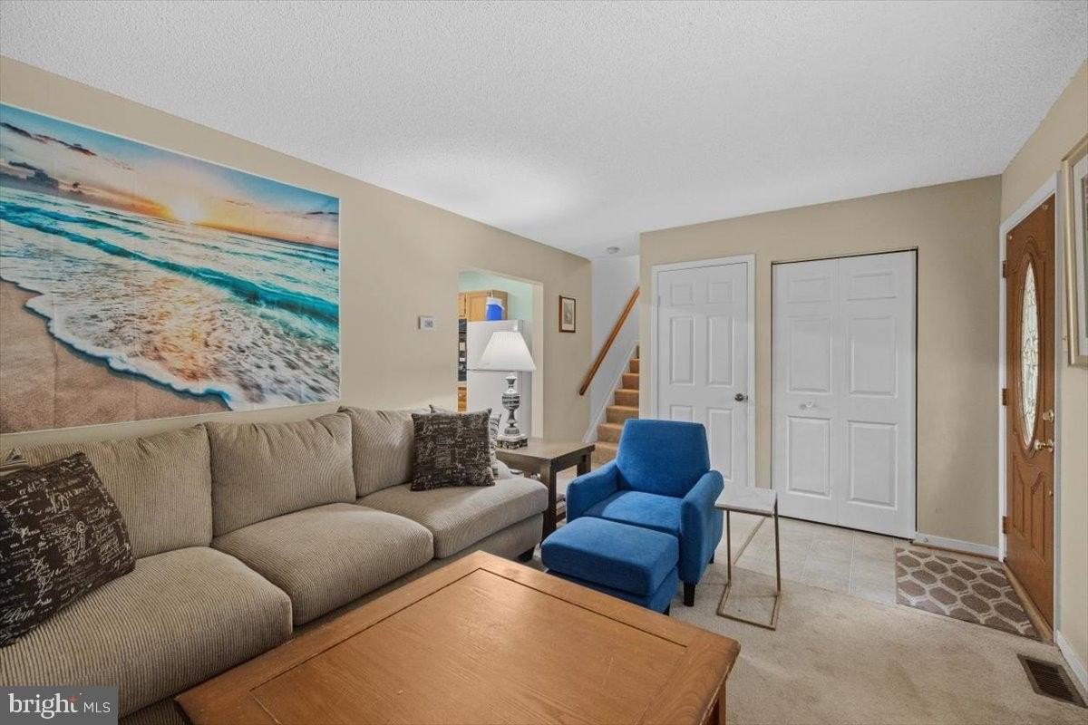 115 Indian Hills Rd - Photo 5 of 20