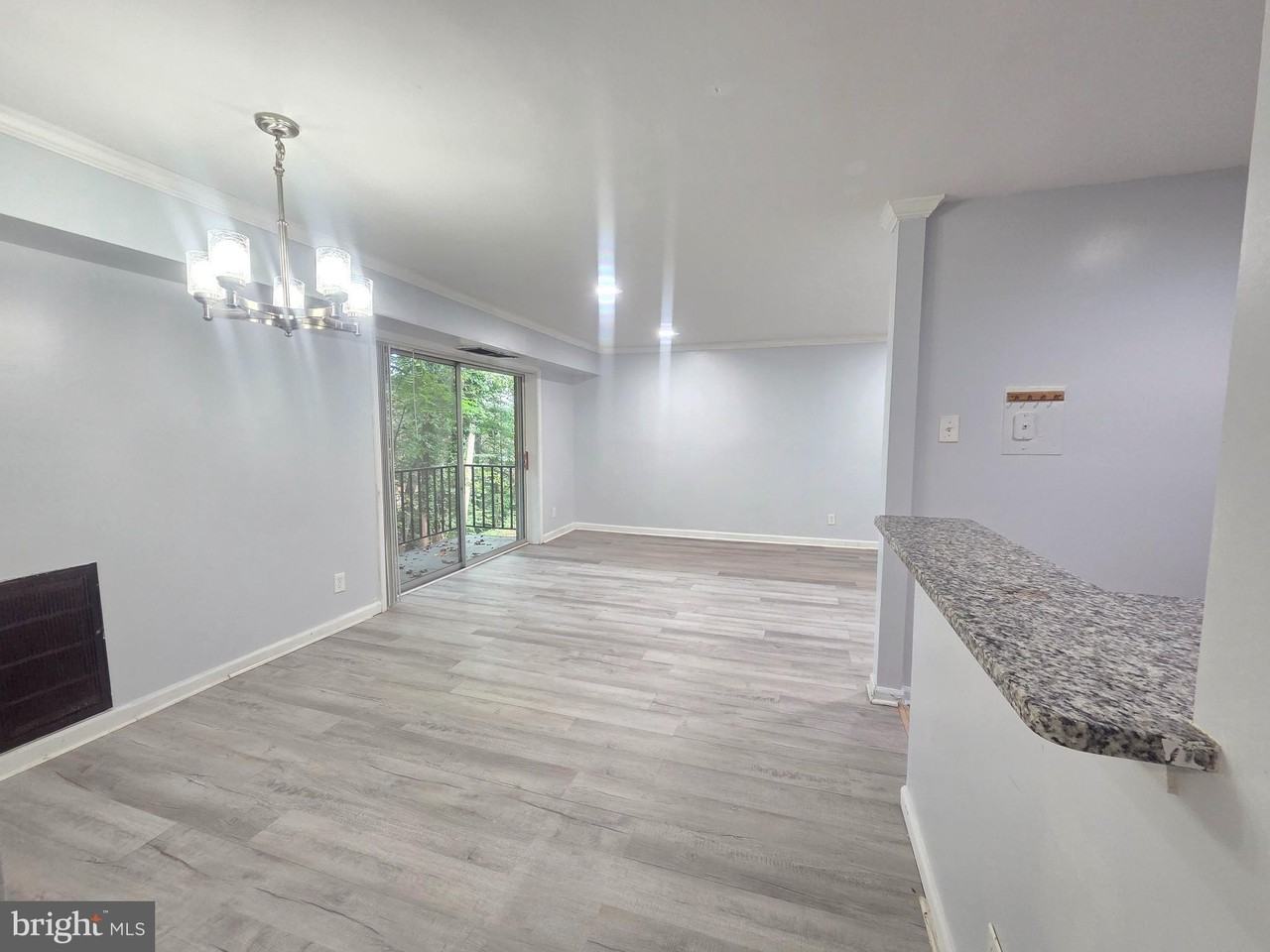 12658 Dara Dr Apt 102 #102 - Photo 5 of 19