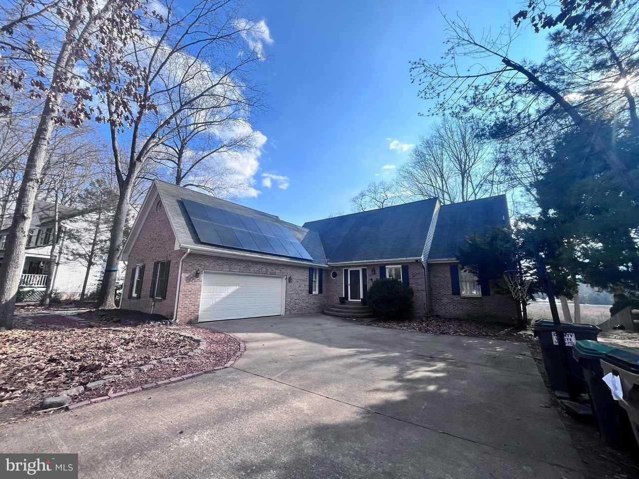 3012 Cruiser Dr - Photo 3 of 34