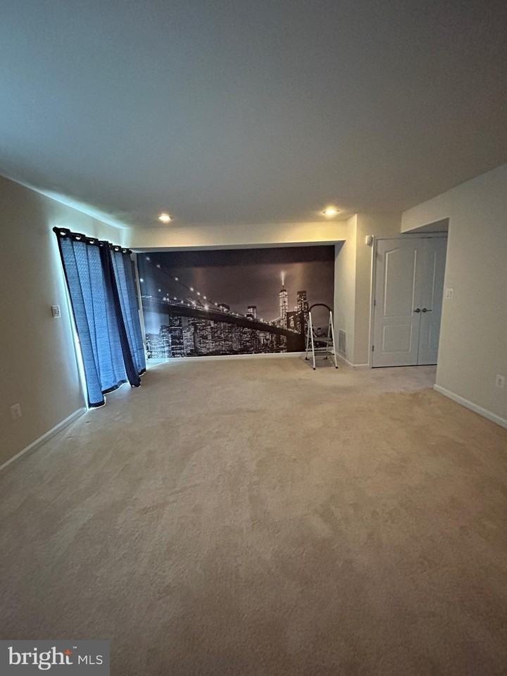 112 Hidden Brook Dr - Photo 4 of 23