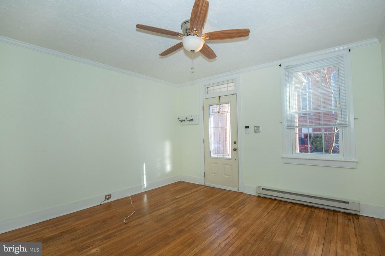 106 N Maple Ave - Photo 6 of 36