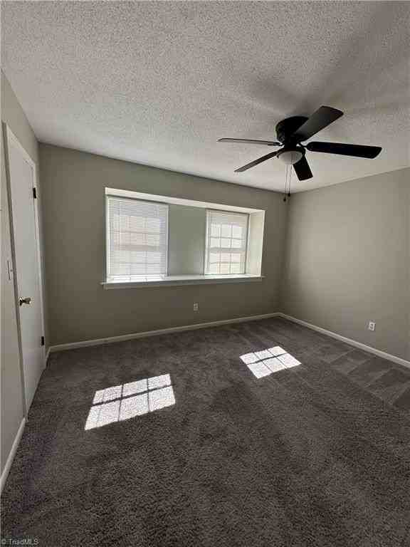 28 Forsyth St - Photo 6 of 8