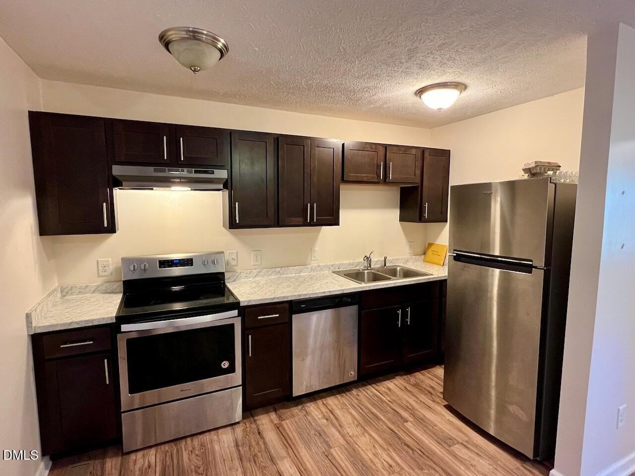 1421 Creech Rd - Photo 5 of 22