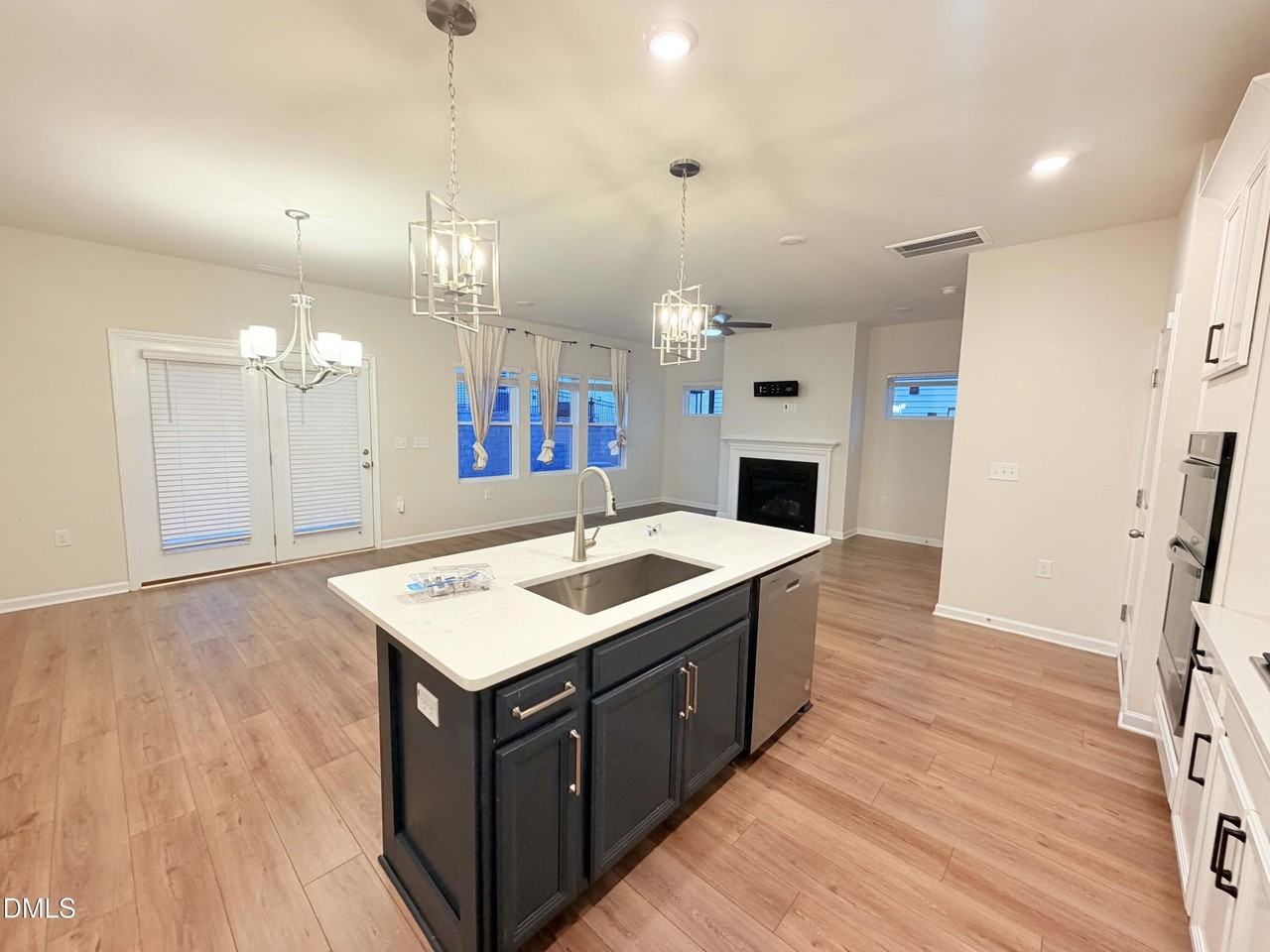 332 Sustainable Way - Photo 3 of 34