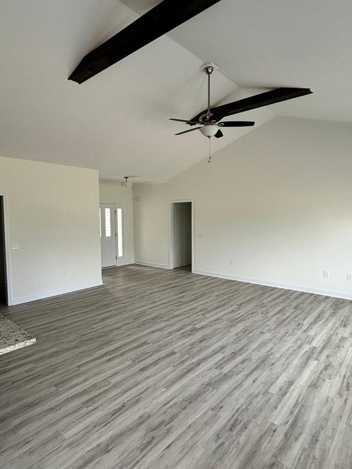 25 Budd Godwin Ln - Photo 3 of 22