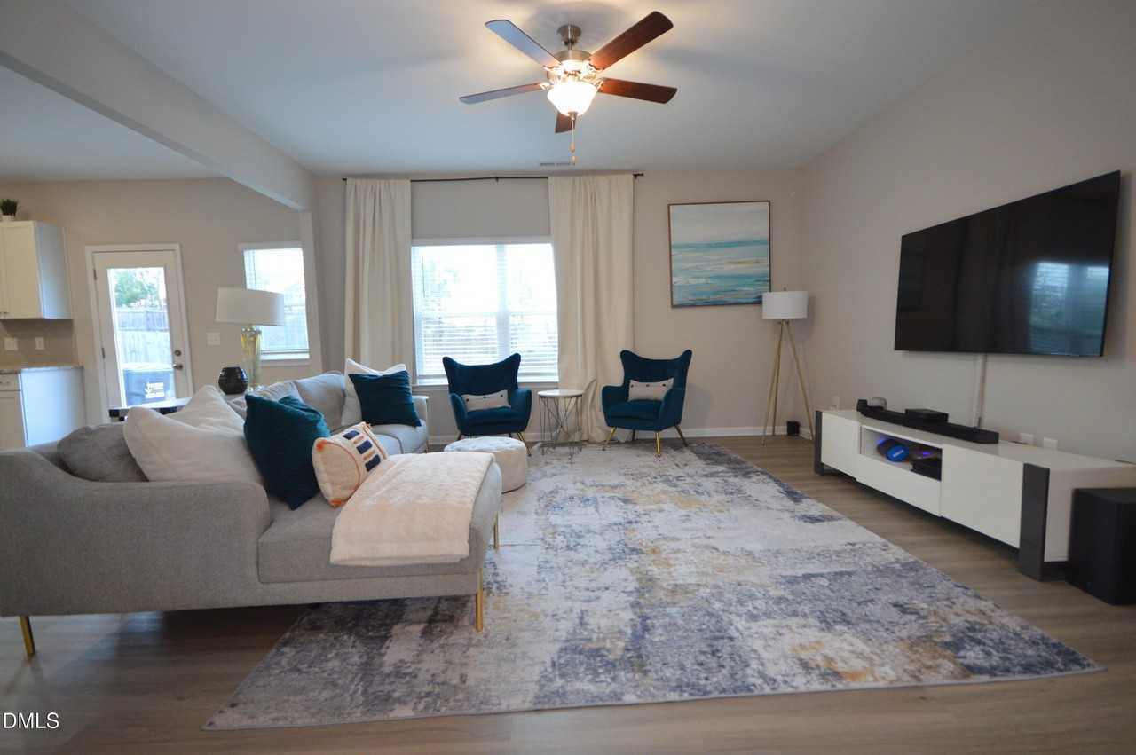 103 Memorial Ct - Photo 7 of 21