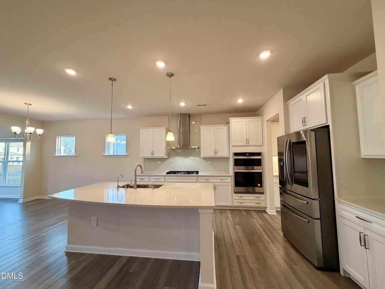 3606 Autumn Creek Dr - Photo 4 of 50