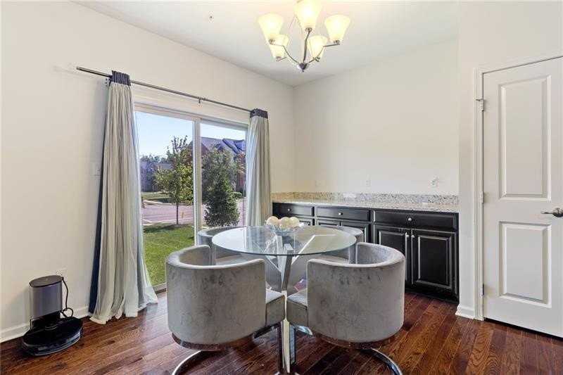 2020 Connecticut Ln - Photo 5 of 23